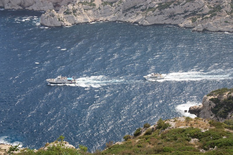 IMG_2548.JPG - BATEAU DE VISITES DES CALANQUES 