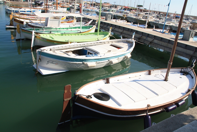 IMG_4705.JPG - LES POINTUS AU PORT DE CASSIS 