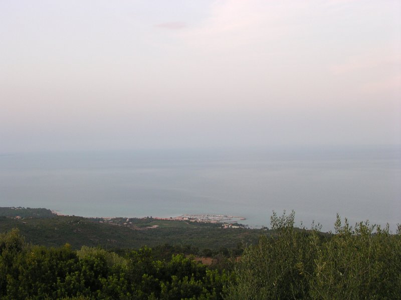 DSCN5277.JPG - VUE SUR SOLENZARA 