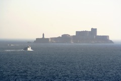 DEPART CONTINENT