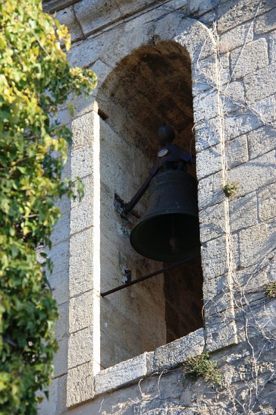 IMG_5148.JPG - UNE DES CLOCHES AUX TAILLADES .