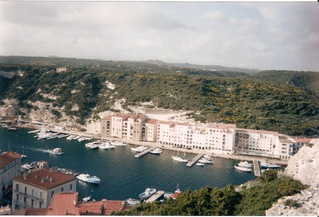 PORT BONIFACIO